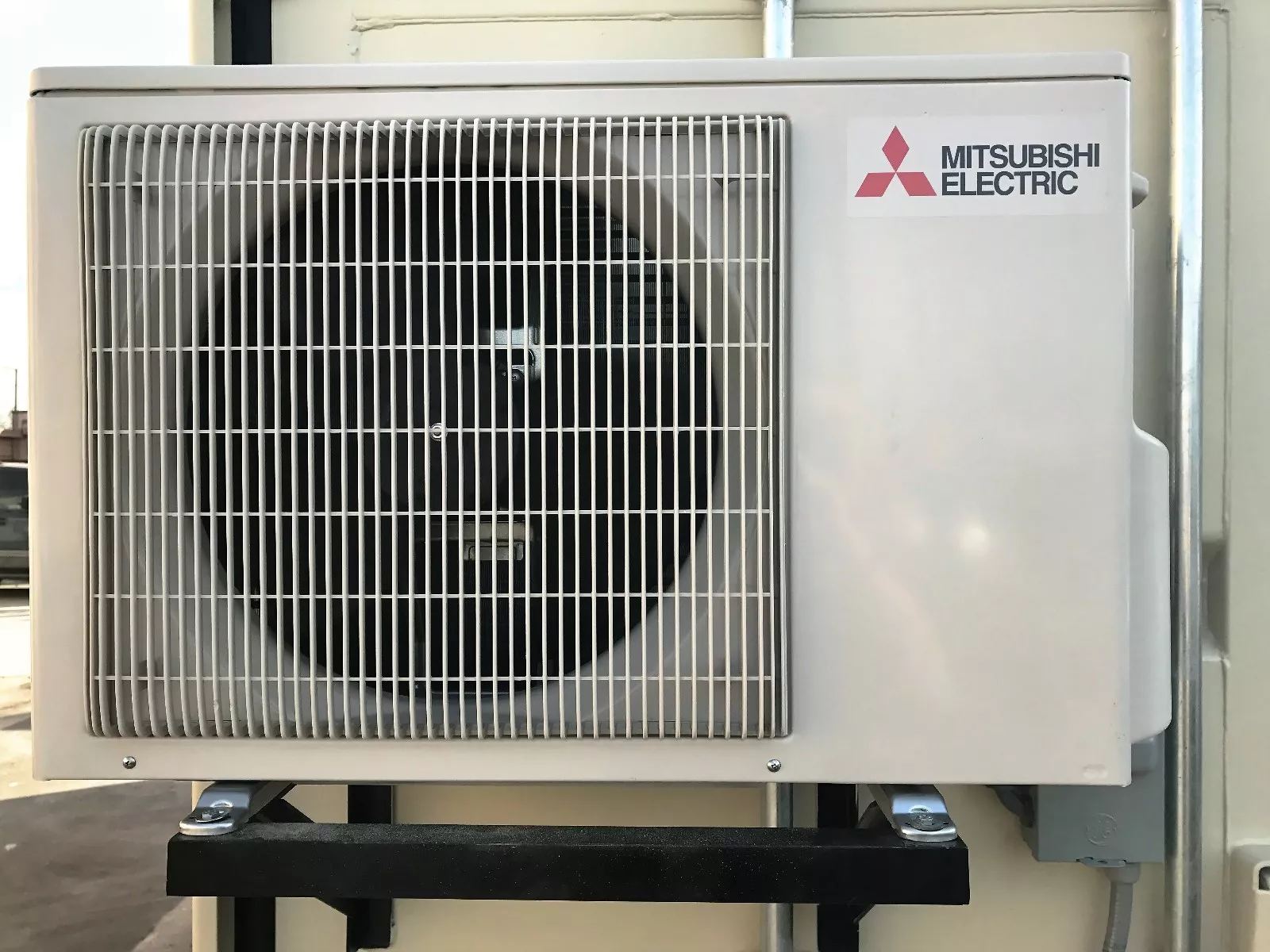 20 foot office in refurbished shipping container 20 foot office in refurbished shipping container