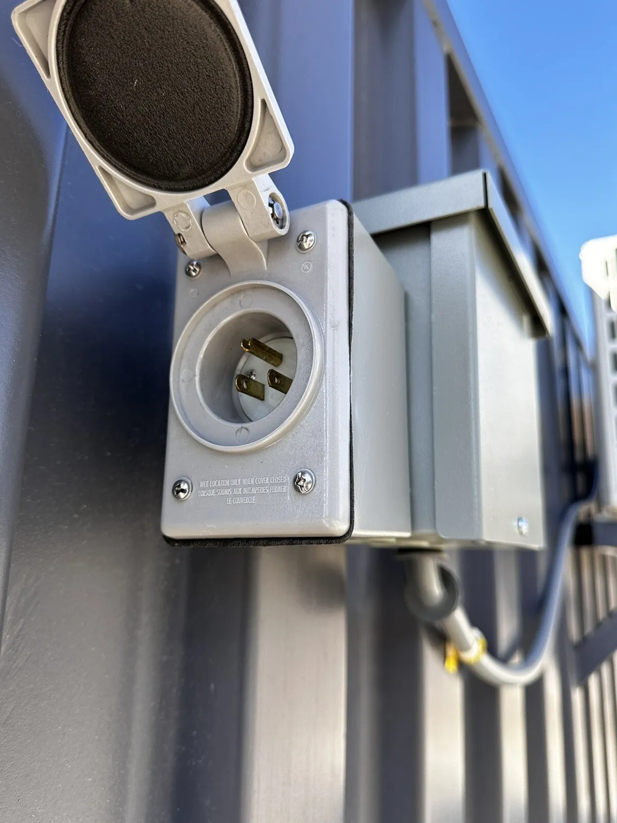 20 ft 20’ slate gray shiplap 120v shipping container office minisplit 20 ft 20’ slate gray shiplap 120v shipping container office minisplit