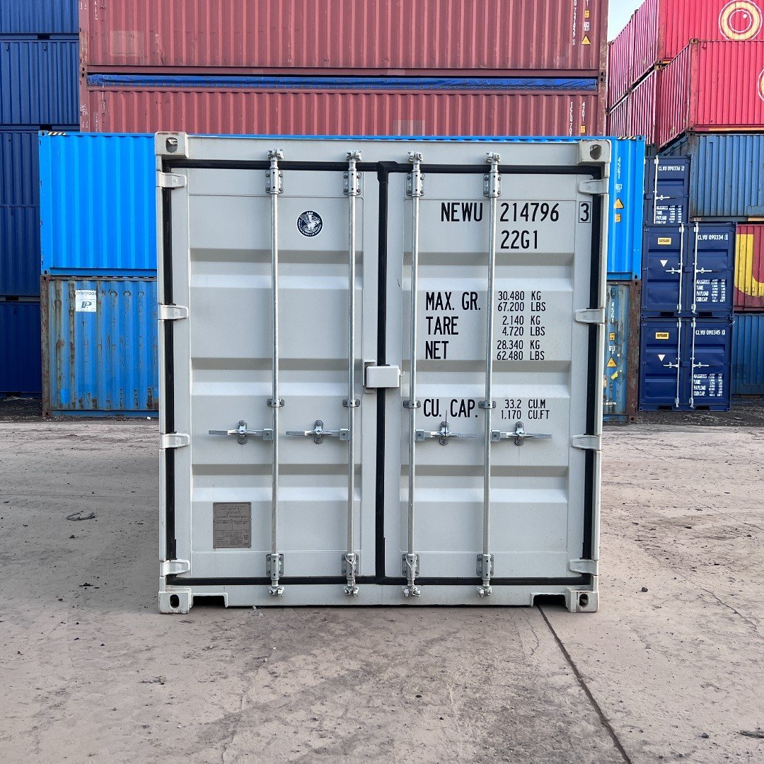 20ft shipping container (one trip) – white 20ft shipping container (one trip) – white