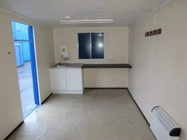 20ft x 7ft 6in mobile canteen cabin 20ft x 7ft 6in mobile canteen cabin