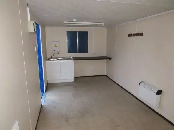 20ft x 7ft 6in mobile canteen cabin 20ft x 7ft 6in mobile canteen cabin