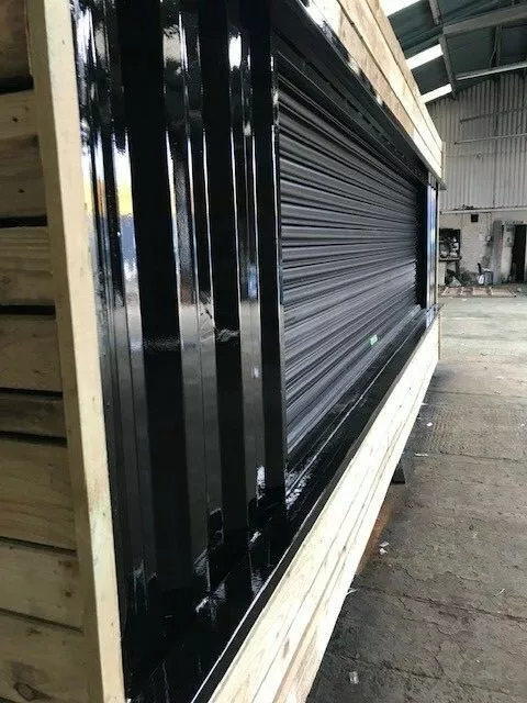 20ft x 8ft cladded food/drink outlet shipping container 20ft x 8ft cladded food/drink outlet shipping container