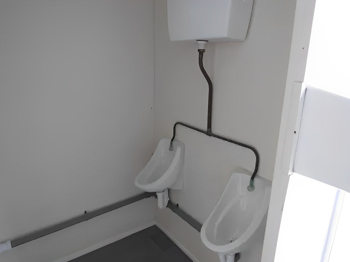2+1 steel toilet cabin 12ft x 9ft 2+1 steel toilet cabin 12ft x 9ft