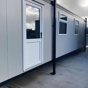 40ft x 10ft jackleg office cabin